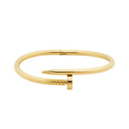 Brazalete Clavo con Acabado en Oro de 18K