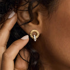 Aretes Romano Bañados en Oro 18k