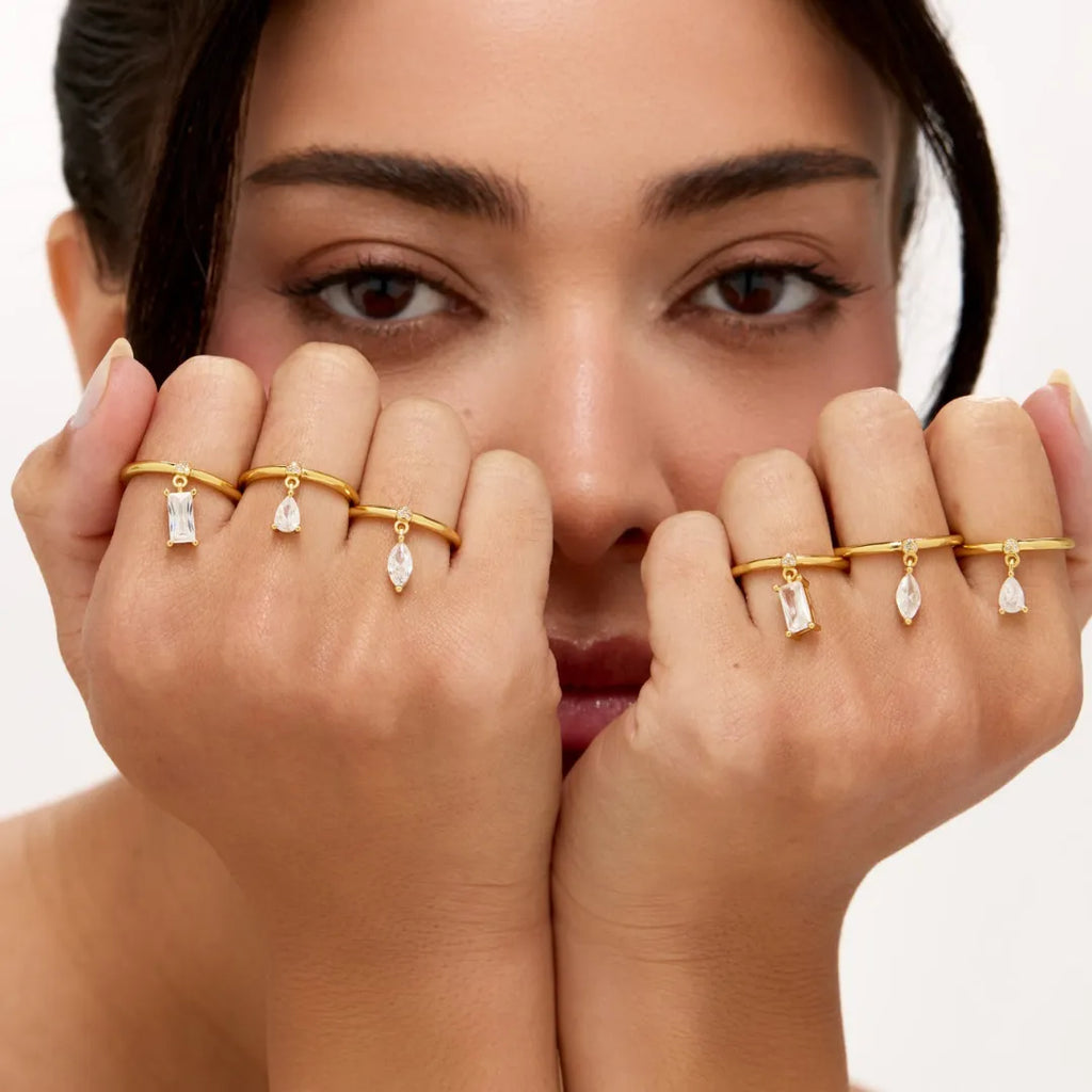 Anillo Colgante Gota Bañado en Oro 18k